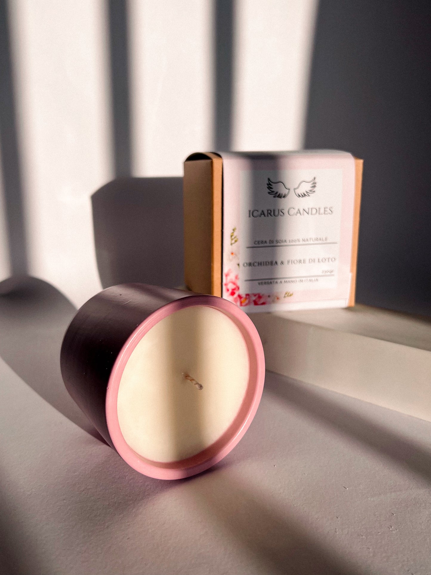 Candela Artigianale - Orchidea e Fiore di Loto